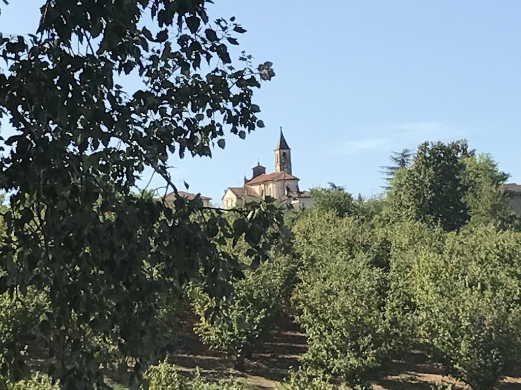 Sangrato 1883 Villa Monteu Roero Luaran gambar