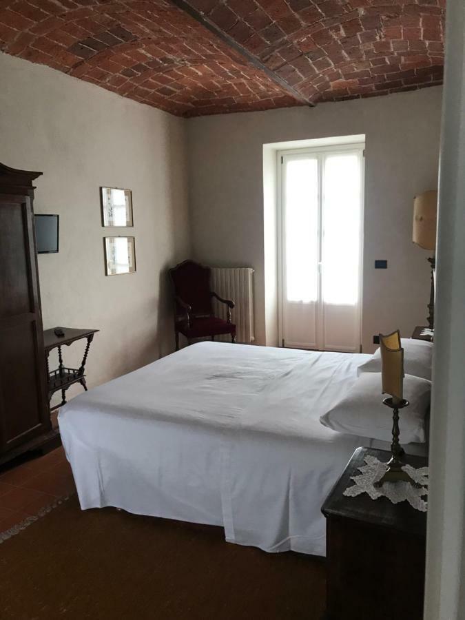 Sangrato 1883 Villa Monteu Roero Luaran gambar